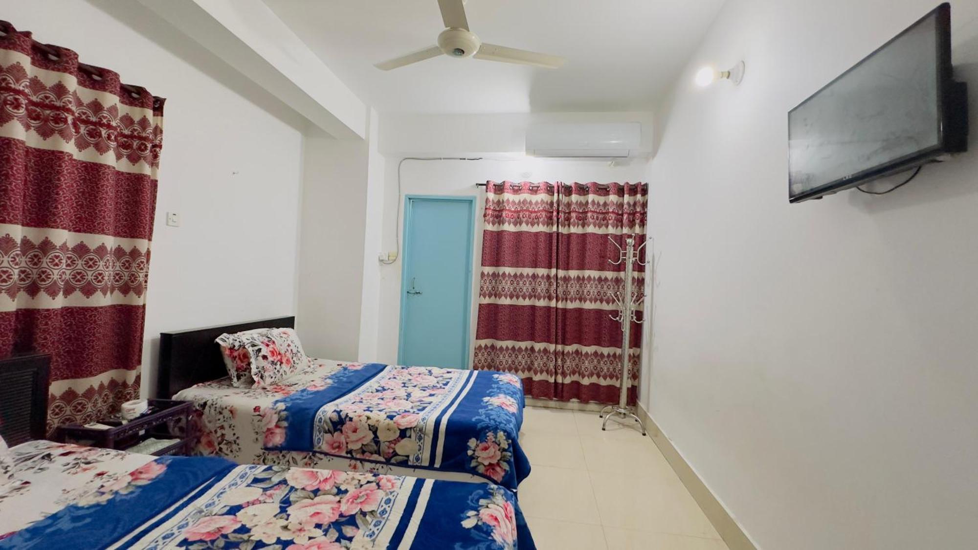 Mohammadia Restaurant & Guest House Near United Hospital Ντάκα Εξωτερικό φωτογραφία