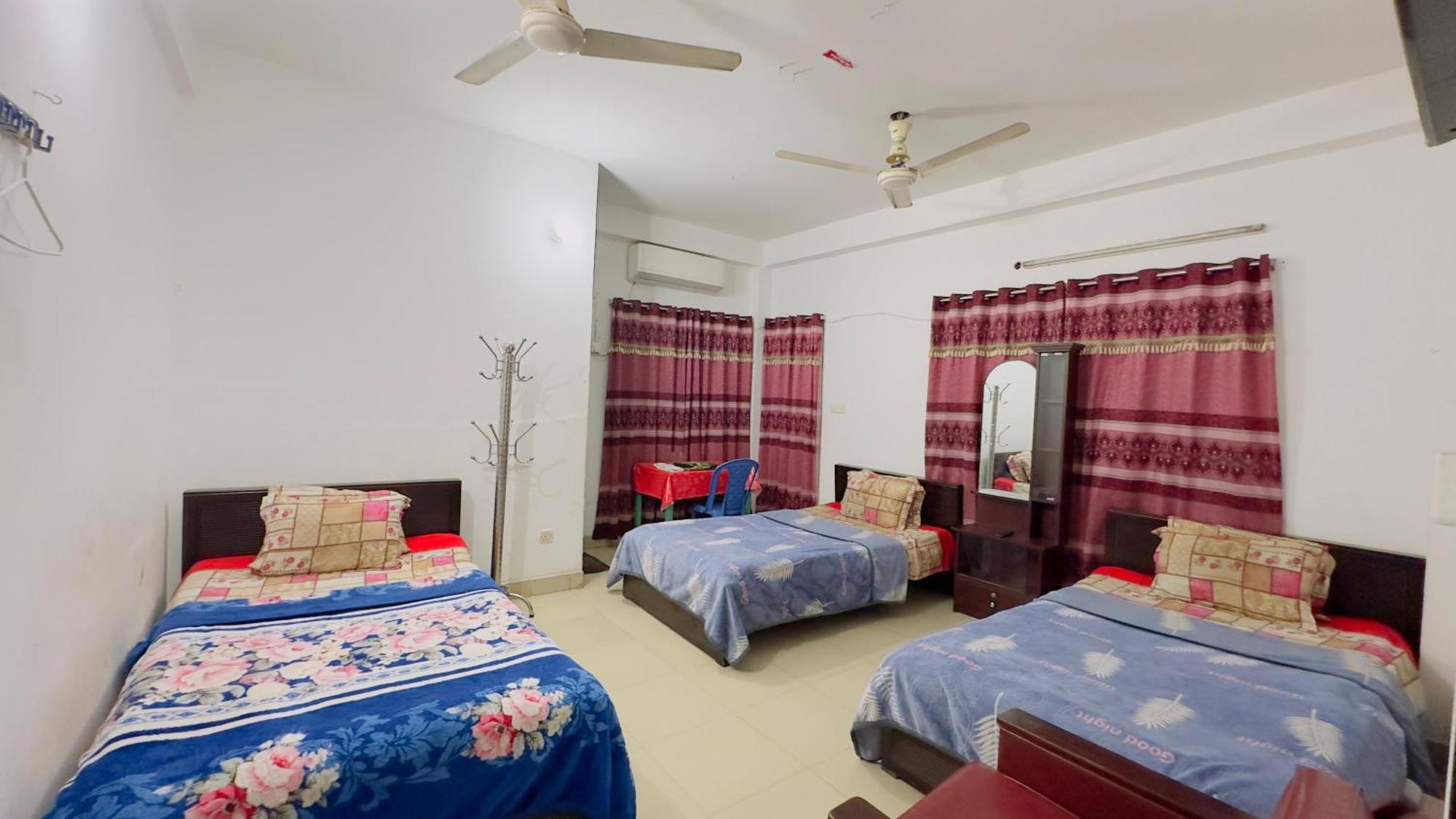 Mohammadia Restaurant & Guest House Near United Hospital Ντάκα Εξωτερικό φωτογραφία